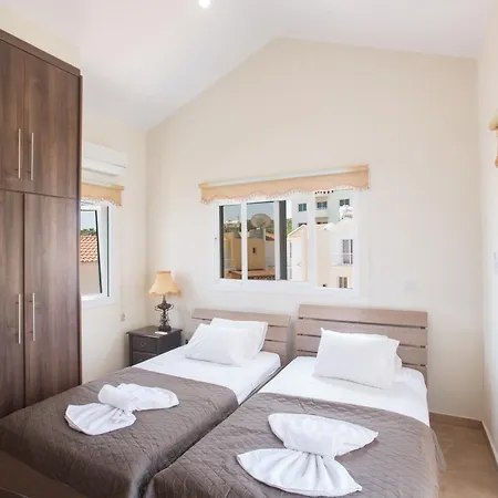 Miria Luxury